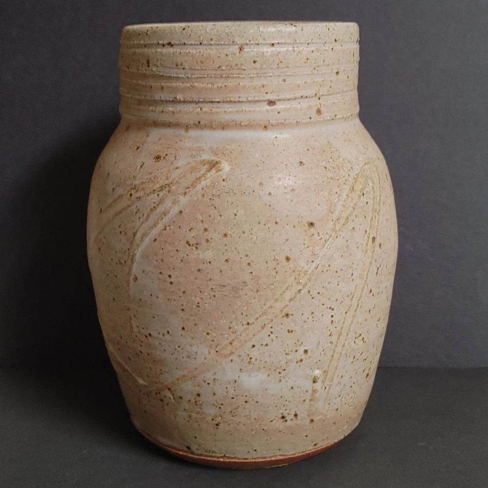 Artisan Ceramic Vase Signed Mary Richardson